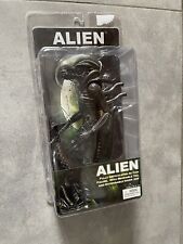 Alien Figurine By Neca