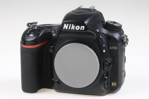 Nikon D750 Case (21,872 Triggers) From Dealer Private Photography.nl