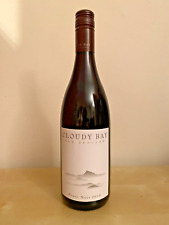 Une Bouteille De Vin Cloudy Bay, Pinot Noir, 2016
